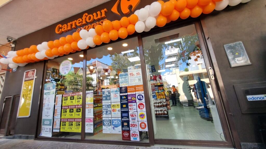 Descubre Carrefour Express, la opción ideal para compras rápidas y convenientes en tu barrio. Conoce nuestra variedad de productos y servicios cercanos a ti.