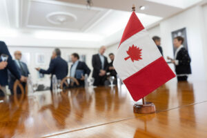 Mendoza y Canadá fortalecen lazos estratégicos: Cornejo recibió al embajador Wheeler y empresarios con interés en invertir