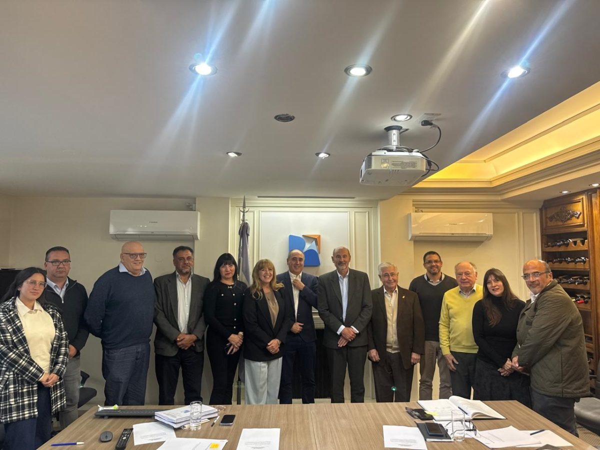 Renovacion de Autoridades en Fundación Pro Mendoza 2026.