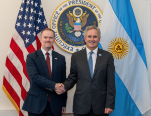 Estados Unidos y Argentina buscan profundizar su alianza comercial para impulsar inversiones y competitividad